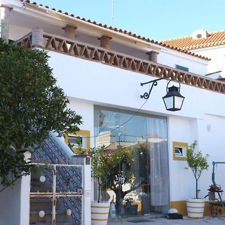 Casa Vitoria Guest House Evora Luaran gambar