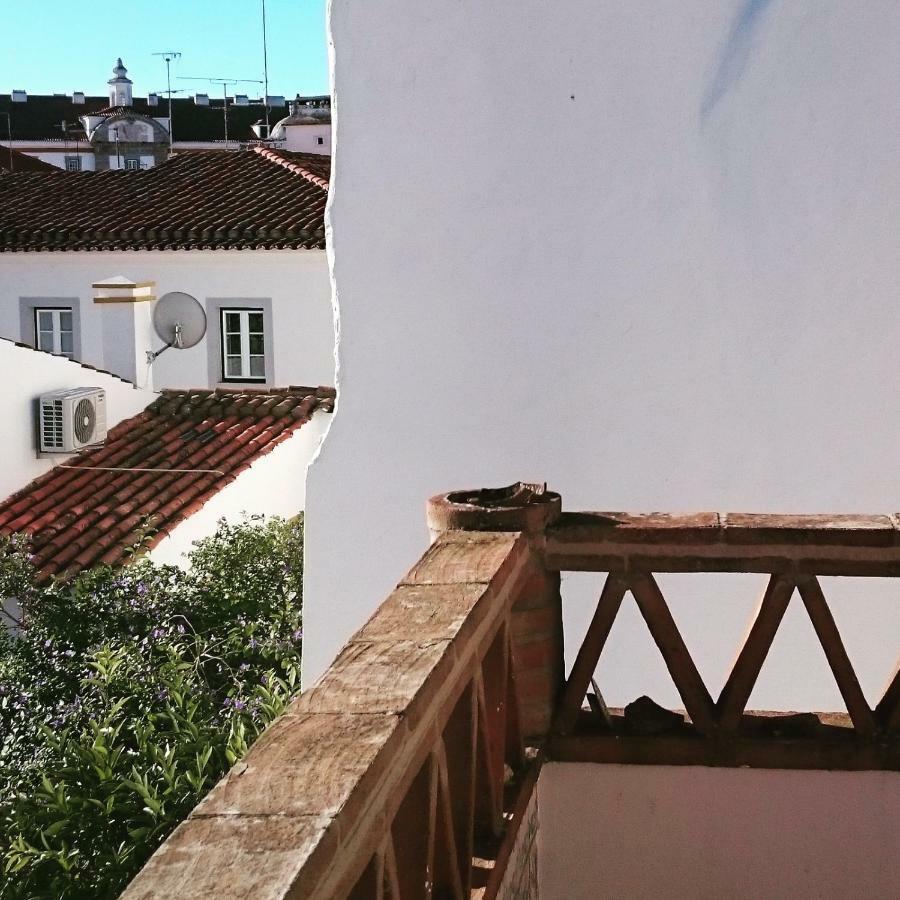 Casa Vitoria Guest House Evora Luaran gambar