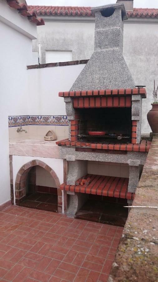 Casa Vitoria Guest House Evora Luaran gambar