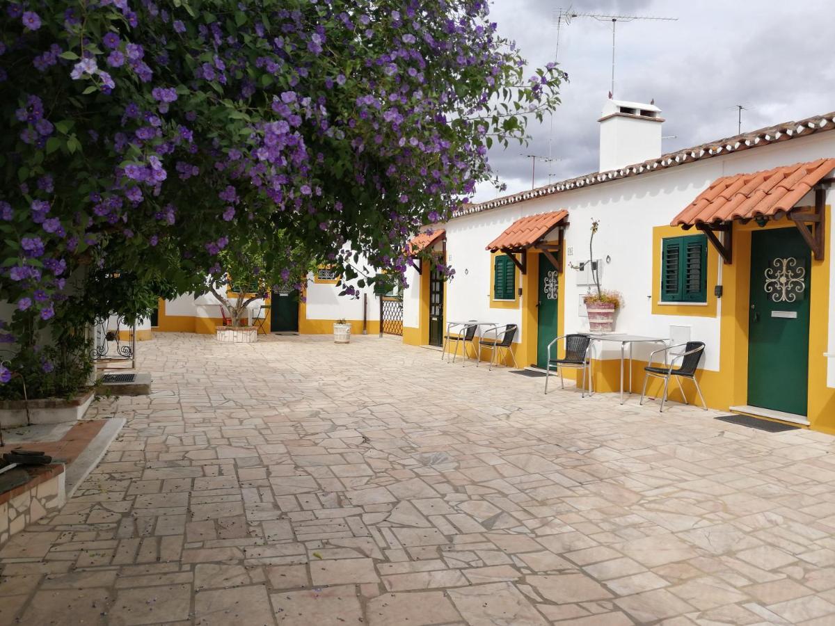 Casa Vitoria Guest House Evora Luaran gambar